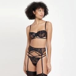 Bluebella - US SALE Isla Suspender Black