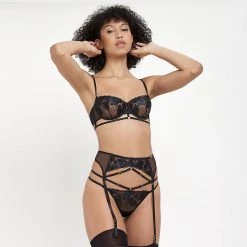 Bluebella - US SALE Isla Suspender Black