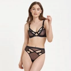 Bluebella - US New In Oslo High-Waist Thong Black 29 Bluebella - US New In Oslo High-Waist Thong Black