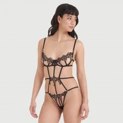 Bluebella - US Sapphira Wired Body Black 14 Bluebella - US Sapphira Wired Body Black