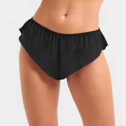 Bluebella - US Delaney Cami And Short Set Black New In 17 Bluebella - US Delaney Cami And Short Set Black New In