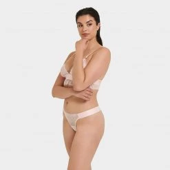 Bluebella - US New In Tori Soft Bralette Pale Pink 31 Bluebella - US New In Tori Soft Bralette Pale Pink