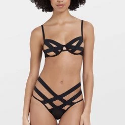 Bluebella Set: Emilia Black Bra & Panty