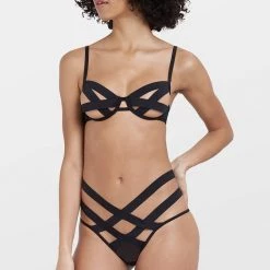 Bluebella Set: Emilia Black Bra & Panty