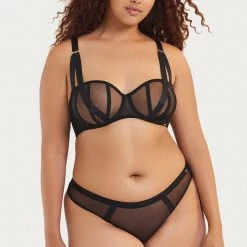 Bluebella Set: Karolina Black 14 Bluebella Set: Karolina Black