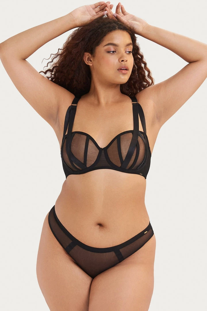 Bluebella Set: Karolina Black 7 Bluebella Set: Karolina Black