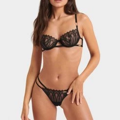 Bluebella Set: Lana Black Bra & Thong