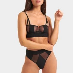 Bluebella Set: Orla Black Bra & Panty