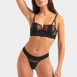 Bluebella Set: Orla Black Bra & Thong