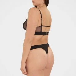 Bluebella Set: Orla Black Bra & Thong