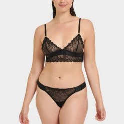 Bluebella Set: Tori Black Bra & Panty