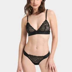 Bluebella Set: Tori Black