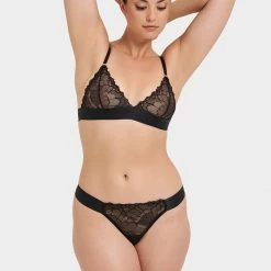 Bluebella Bra & Thong Set: Tori Black